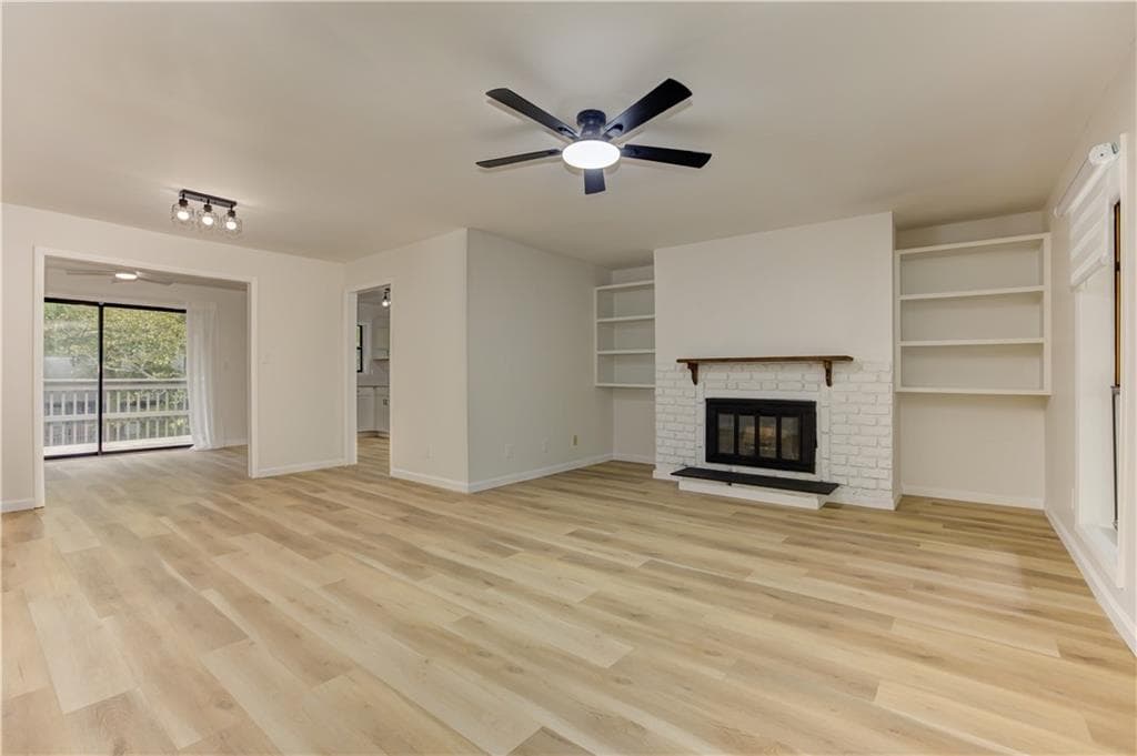 2 bedroom, 2 bathroom, 1,320 sq ft condominium for sale at 107 Cedar Court, Marietta, GA 30067 — photo 6