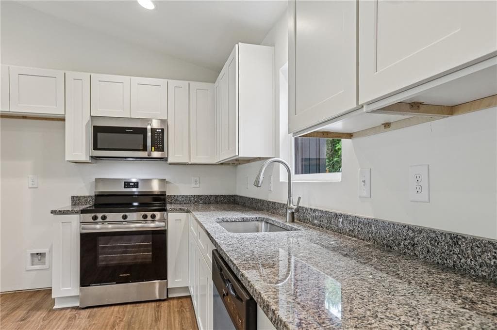 3 bedroom, 2 bathroom, 1,185 sq ft single family residence for sale at 179 Ambrose Drive, Jasper, GA 30143 — photo 5