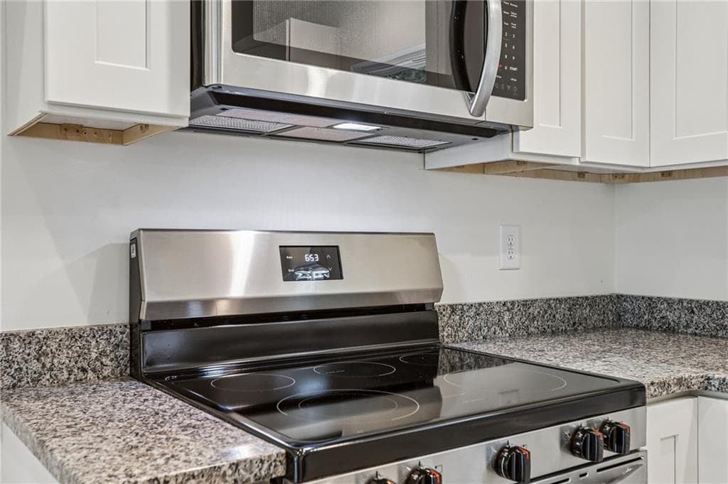 3 bedroom, 2 bathroom, 1,185 sq ft single family residence for sale at 179 Ambrose Drive, Jasper, GA 30143 — photo 7