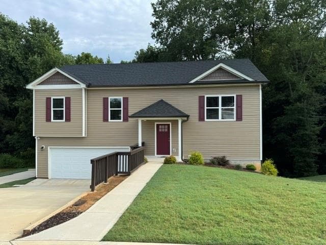 5 bedroom, 3 bathroom, 2,128 sq ft single family residence for rent at 1812 Jessica Way, Winder, GA 30680 for $2,400 a month