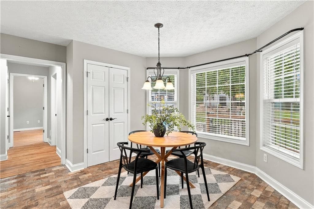 4 bedroom, 3 bathroom, 2,517 sq ft single family residence for sale at 1343 Windsor Glen Drive, Douglasville, GA 30134 — photo 9