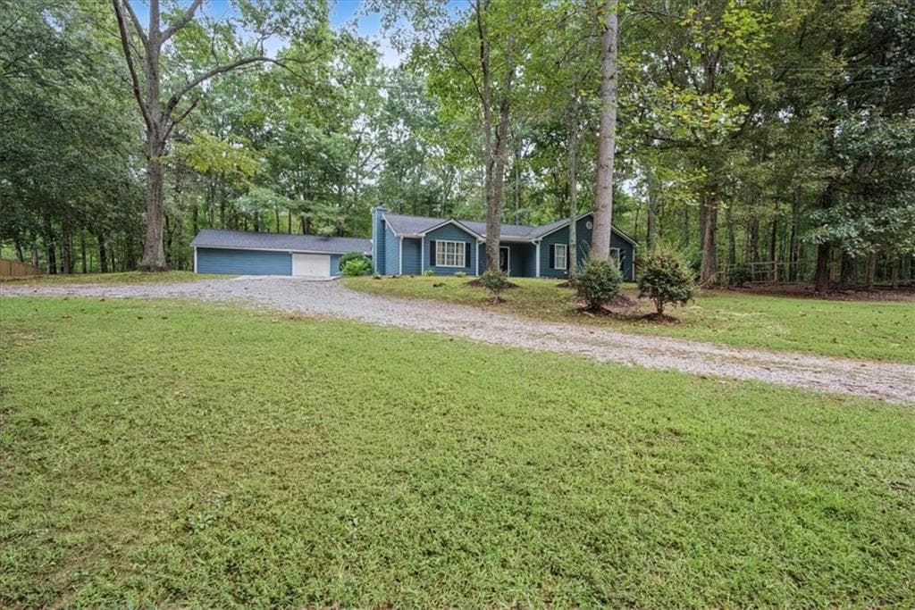3 bedroom, 2 bathroom, 1,664 sq ft single family residence for sale at 112 Old Mountain Rd, Rockmart, GA 30153 — photo 2