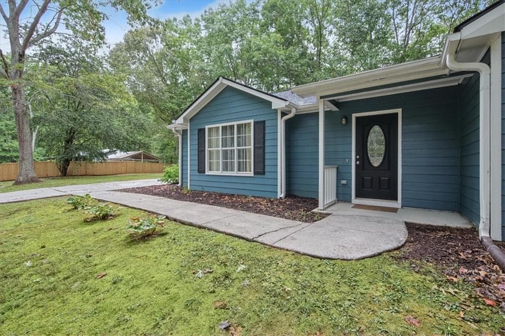 3 bedroom, 2 bathroom, 1,664 sq ft single family residence for sale at 112 Old Mountain Rd, Rockmart, GA 30153 — photo 3