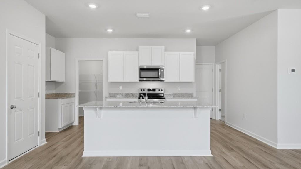 5 bedroom, 3 bathroom, 2,361 sq ft single family residence for sale at 87 Babcock Drive, Rome, GA 30165 — photo 6