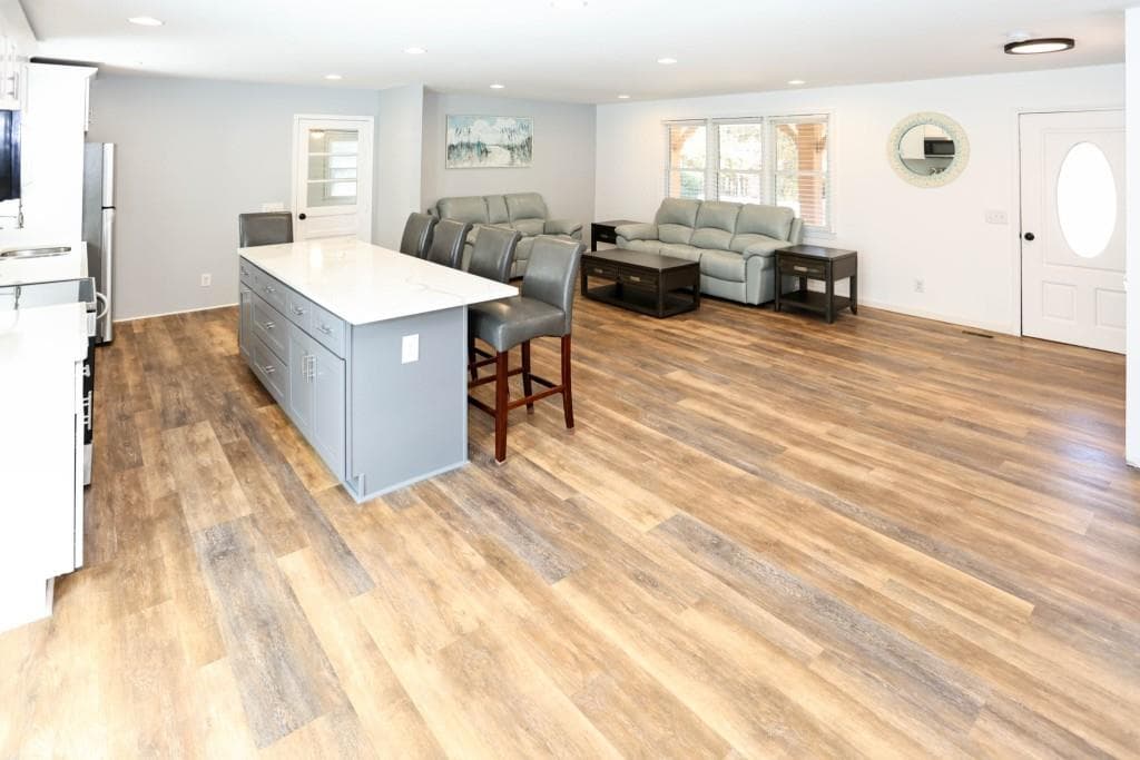 3 bedroom, 2 bathroom, 1,550 sq ft single family residence for rent at 6157 Orville Drive MAIN, Flowery Branch, GA 30542 for $2,000 a month — photo 7