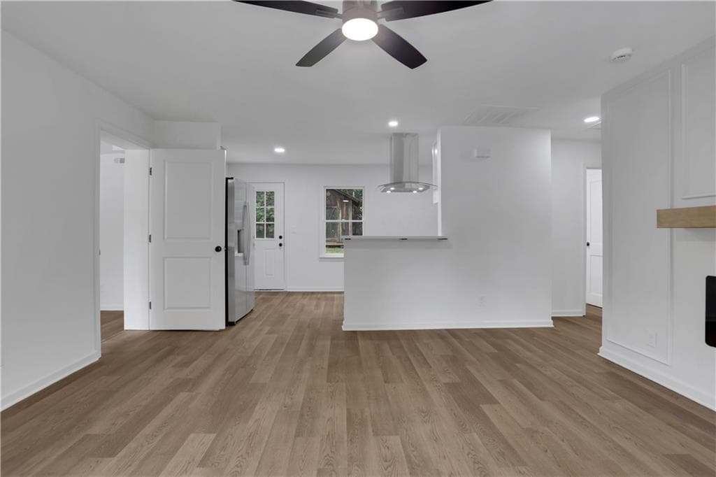 3 bedroom, 2 bathroom, 1,304 sq ft single family residence for sale at 3981 Forrest Court, Atlanta, GA 30341 — photo 8