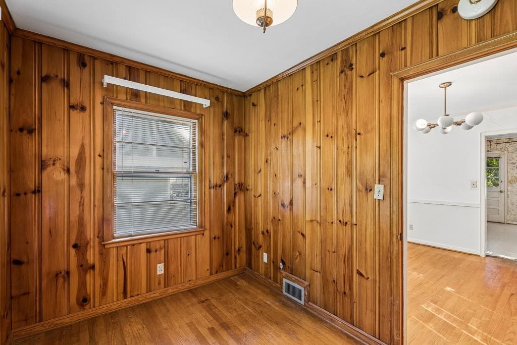 3 bedroom, 3 bathroom, 2,152 sq ft single family residence for sale at 1343 Emory Road, Atlanta, GA 30306 — photo 5