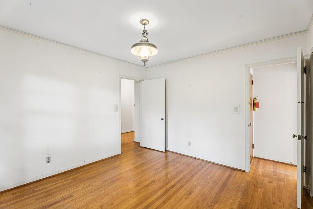 3 bedroom, 3 bathroom, 2,152 sq ft single family residence for sale at 1343 Emory Road, Atlanta, GA 30306 — photo 8