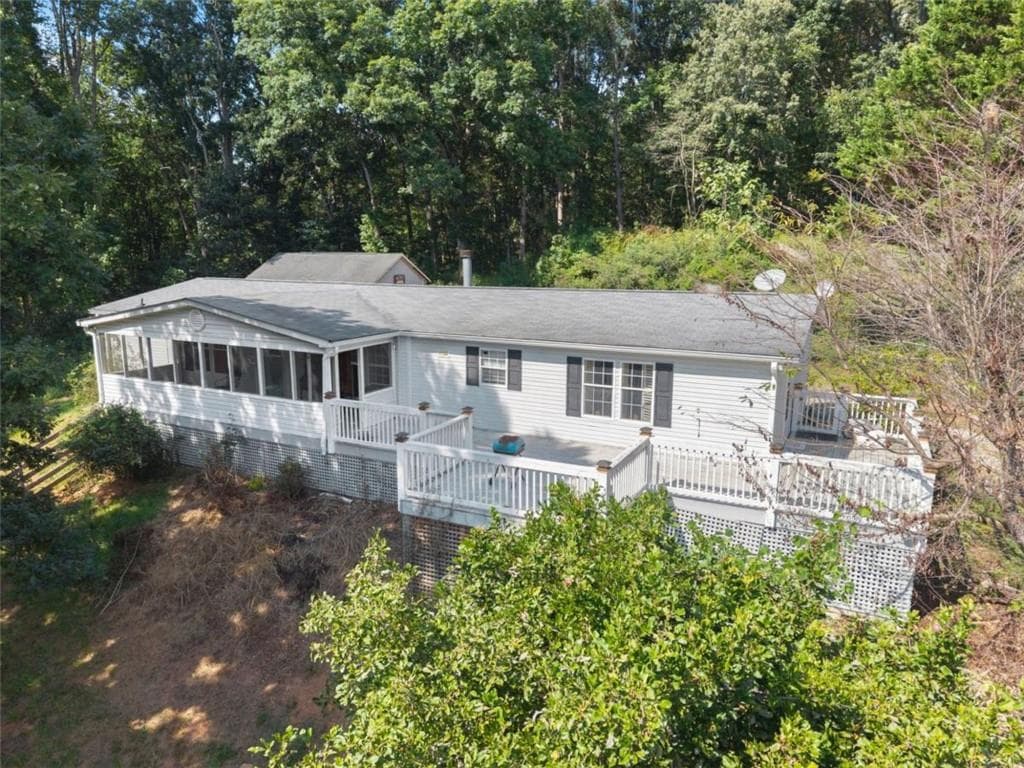 3 bedroom, 3 bathroom, 1,960 sq ft single family residence for sale at 79 Meadow Ridge Lane, Murrayville, GA 30564