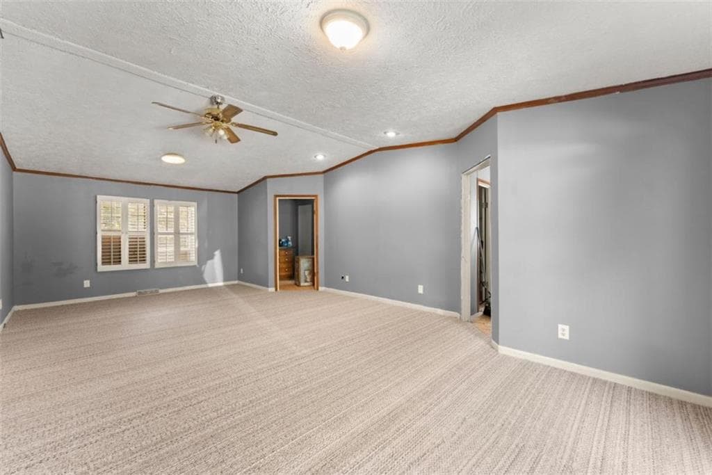 3 bedroom, 3 bathroom, 1,960 sq ft single family residence for sale at 79 Meadow Ridge Lane, Murrayville, GA 30564 — photo 6