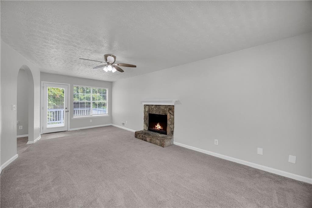 4 bedroom, 3 bathroom, 2,298 sq ft single family residence for sale at 1450 Timber Walk Drive, Loganville, GA 30052 — photo 2