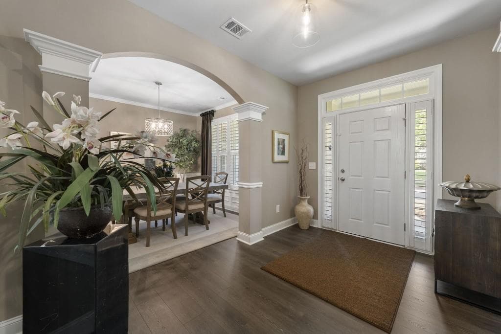 5 bedroom, 4 bathroom, 2,899 sq ft single family residence for sale at 101 Lake Reserve Way, Canton, GA 30115 — photo 5
