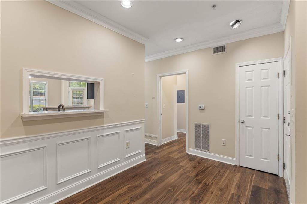 1 bedroom, 1 bathroom, 871 sq ft condominium for sale at 4105 Stratford, Decatur, GA 30033 — photo 9