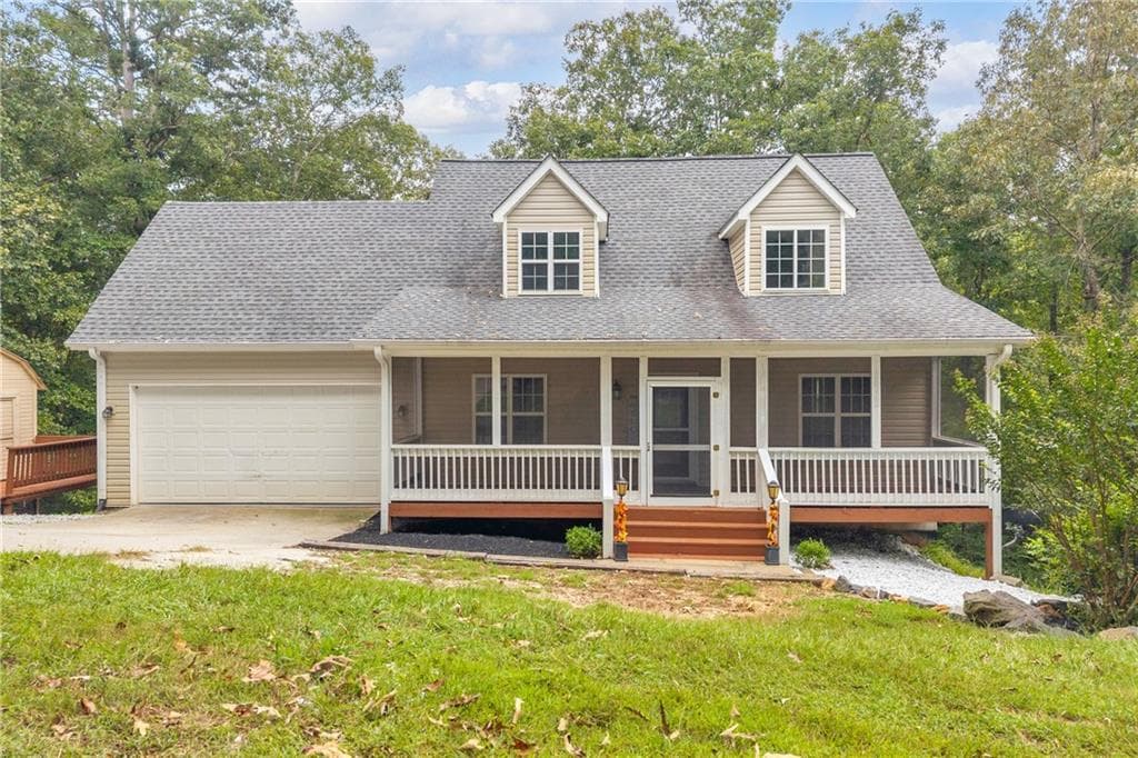 3 bedroom, 3 bathroom, 2,576 sq ft single family residence for sale at 256 Cross Creek Trail, Demorest, GA 30535 — photo 3