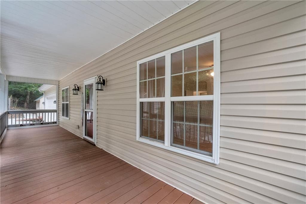 3 bedroom, 3 bathroom, 2,576 sq ft single family residence for sale at 256 Cross Creek Trail, Demorest, GA 30535 — photo 8