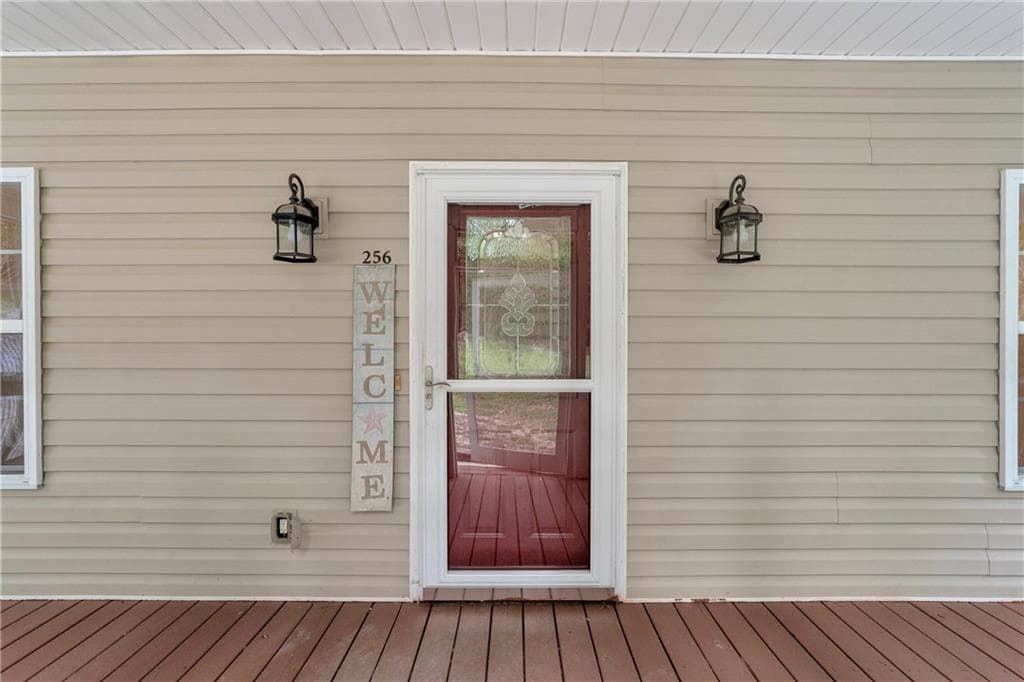 3 bedroom, 3 bathroom, 2,576 sq ft single family residence for sale at 256 Cross Creek Trail, Demorest, GA 30535 — photo 9
