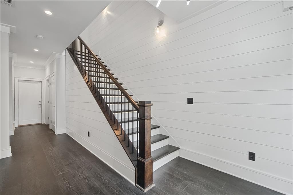 3 bedroom, 4 bathroom, 2,730 sq ft townhouse for sale at 2528 Appleden Place 9, Atlanta, GA 30319 — photo 8