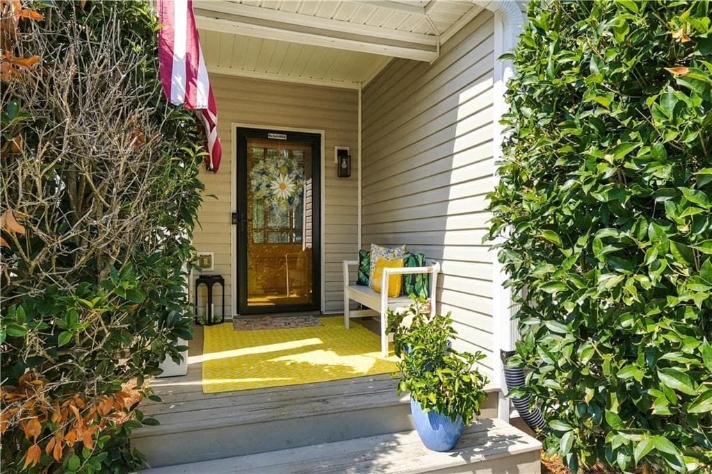 3 bedroom, 2 bathroom, 2,134 sq ft single family residence for sale at 107 Nelson Ridge Drive, Ball Ground, GA 30107 — photo 4