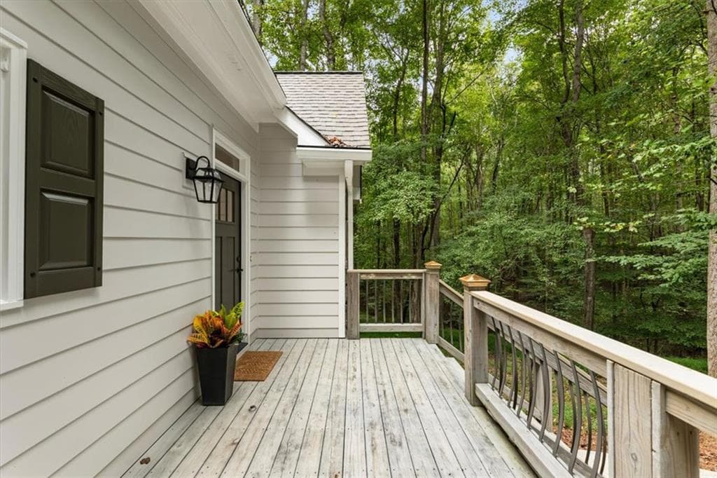 3 bedroom, 3 bathroom, 2,001 sq ft single family residence for sale at 3355 Hopewell Chase Drive, Alpharetta, GA 30004 — photo 6