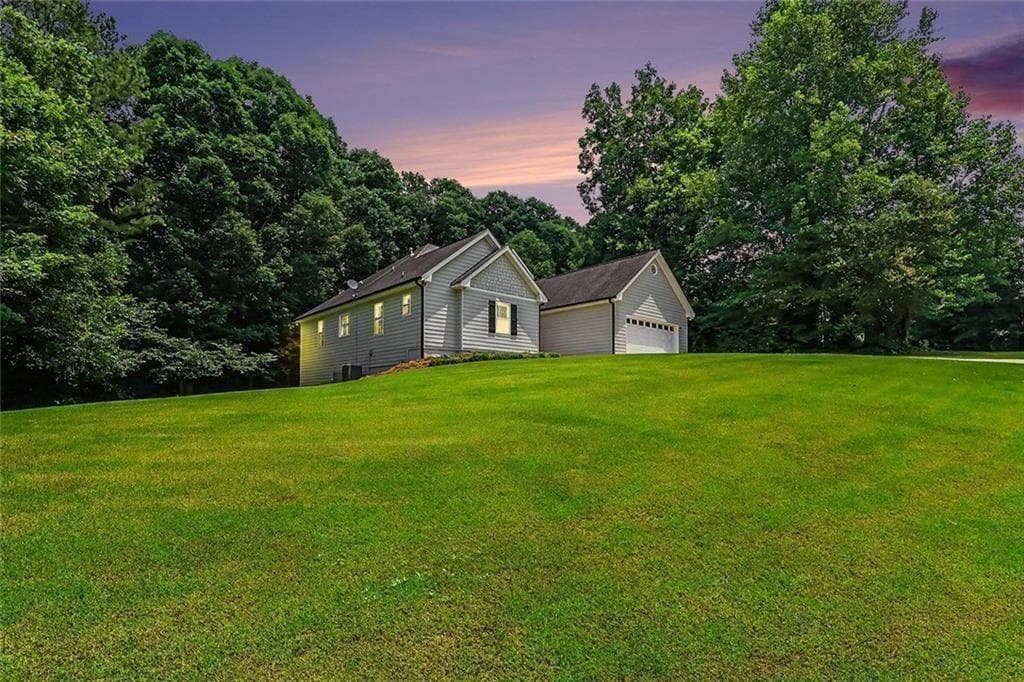 4 bedroom, 4 bathroom, 3,618 sq ft single family residence for sale at 2266 Orion Court, Grayson, GA 30017 — photo 2