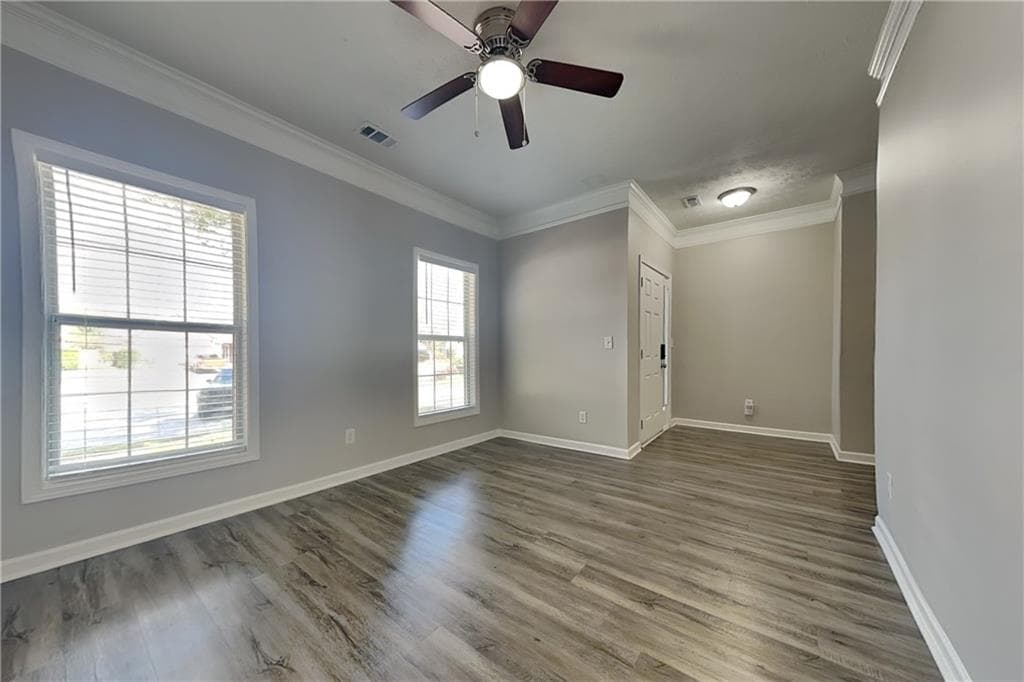 3 bedroom, 2 bathroom, 1,853 sq ft single family residence for rent at 1975 Sterling Creek Court, Snellville, GA 30078 for $2,175 a month — photo 5