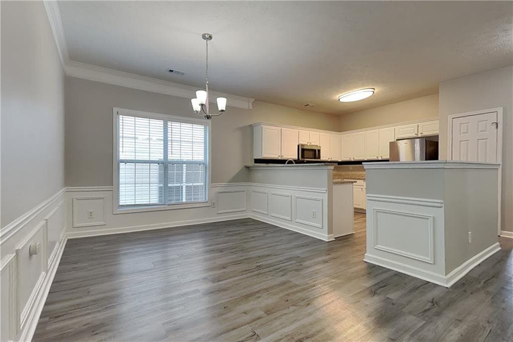 3 bedroom, 2 bathroom, 1,853 sq ft single family residence for rent at 1975 Sterling Creek Court, Snellville, GA 30078 for $2,175 a month — photo 8
