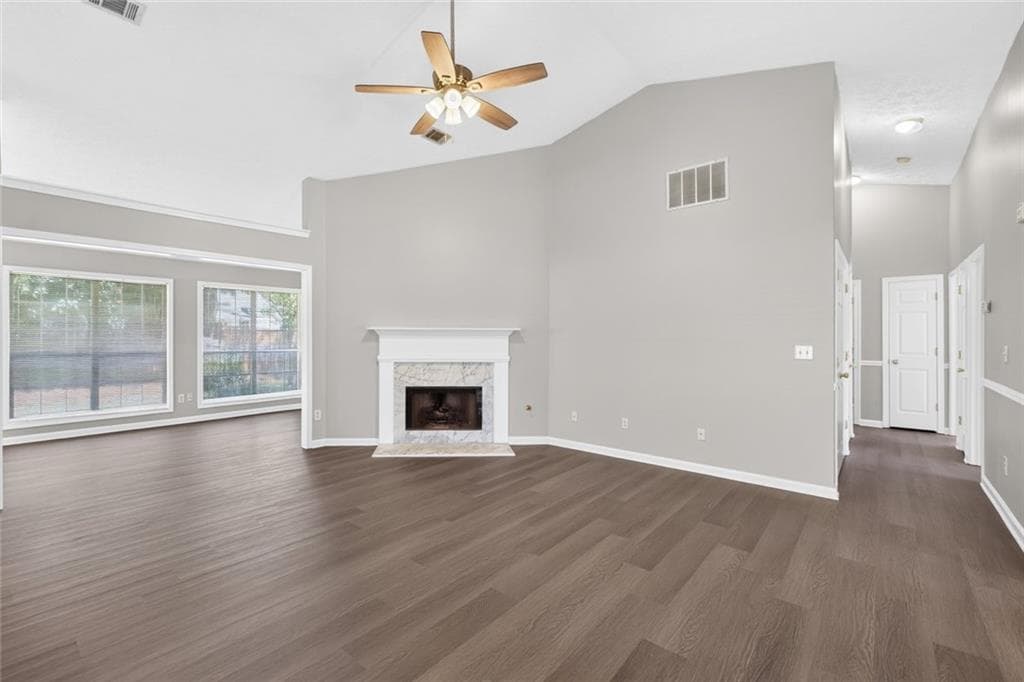3 bedroom, 2 bathroom, 2,191 sq ft single family residence for sale at 4957 Overlook View Court, Duluth, GA 30096 — photo 7