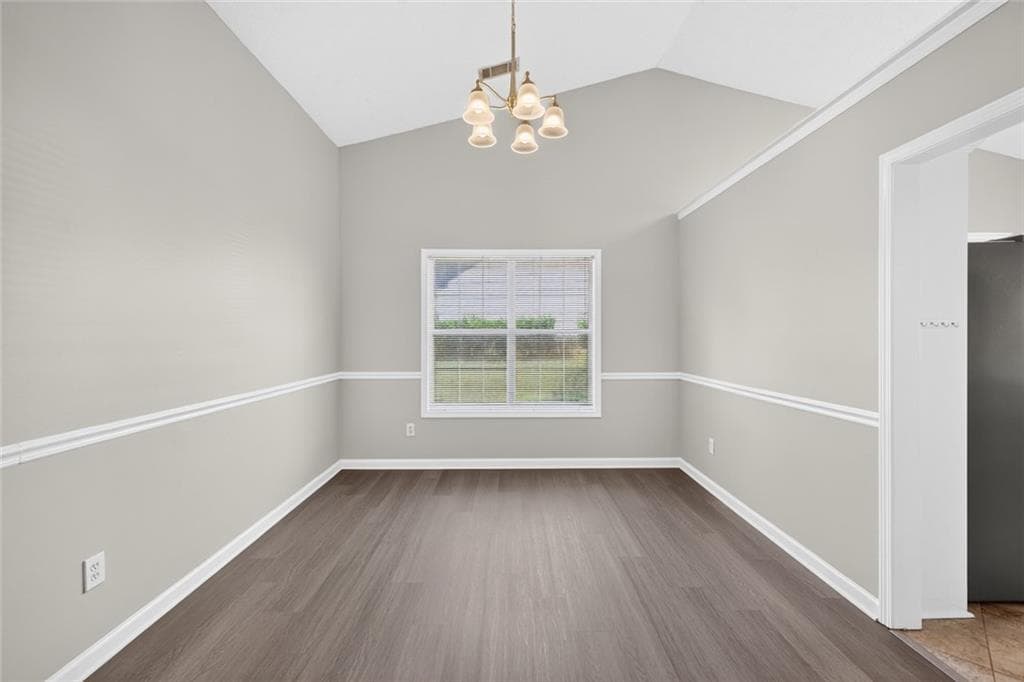 3 bedroom, 2 bathroom, 2,191 sq ft single family residence for sale at 4957 Overlook View Court, Duluth, GA 30096 — photo 10