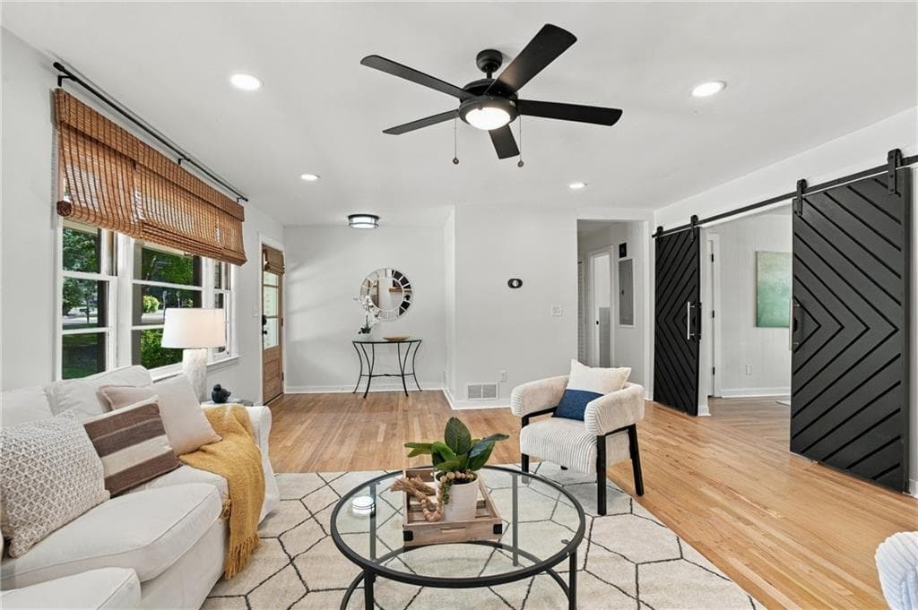 3 bedroom, 2 bathroom, 1,402 sq ft single family residence for sale at 1172 Blueberry Trail, Decatur, GA 30033 — photo 6