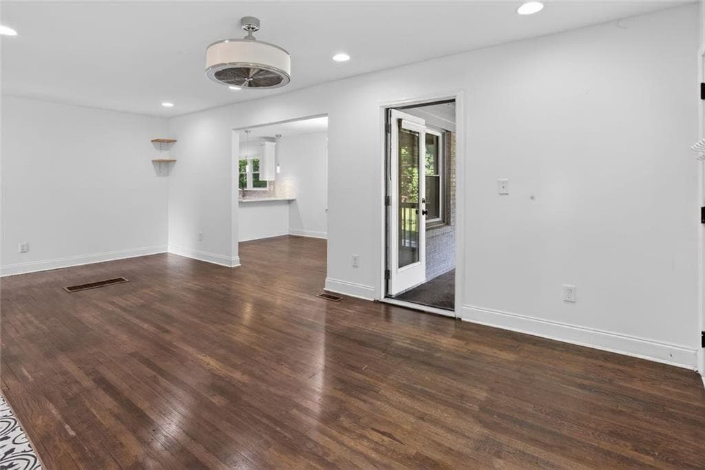 3 bedroom, 2 bathroom, 1,618 sq ft single family residence for sale at 1311 Bernard Street, Atlanta, GA 30314 — photo 5