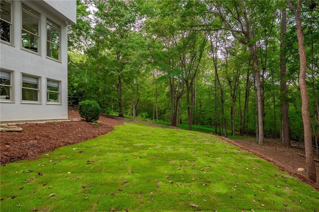 5 bedroom, 5 bathroom, 5,386 sq ft single family residence for sale at 110 Valley Summit Court, Roswell, GA 30075 — photo 2