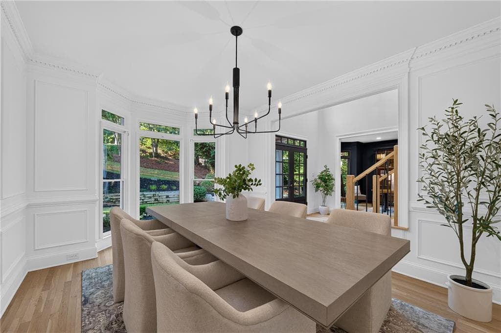 5 bedroom, 5 bathroom, 5,386 sq ft single family residence for sale at 110 Valley Summit Court, Roswell, GA 30075 — photo 4