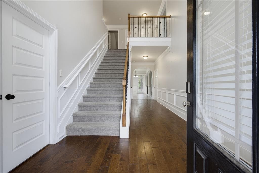 4 bedroom, 3 bathroom, 3,280 sq ft single family residence for sale at 1060 Del Mar Club Drive, Dacula, GA 30019 — photo 5