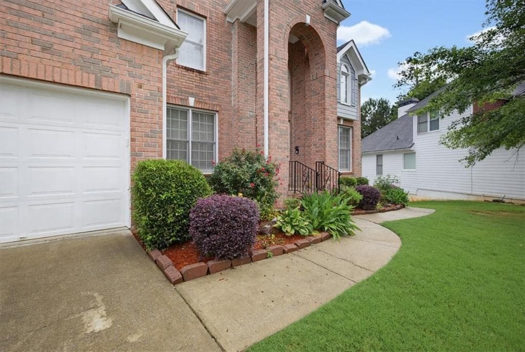 4 bedroom, 4 bathroom, 2,957 sq ft single family residence for rent at 4059 Ashland Circle, Douglasville, GA 30135 for $2,300 a month — photo 2