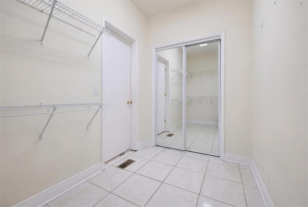 4 bedroom, 4 bathroom, 2,957 sq ft single family residence for rent at 4059 Ashland Circle, Douglasville, GA 30135 for $2,300 a month — photo 5