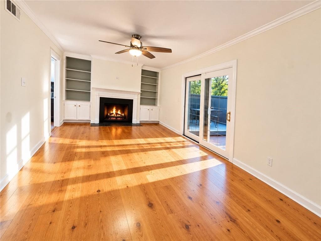 3 bedroom, 3 bathroom, 1,632 sq ft condominium under contract at 60 Ivy Parkway, Atlanta, GA 30342 — photo 7