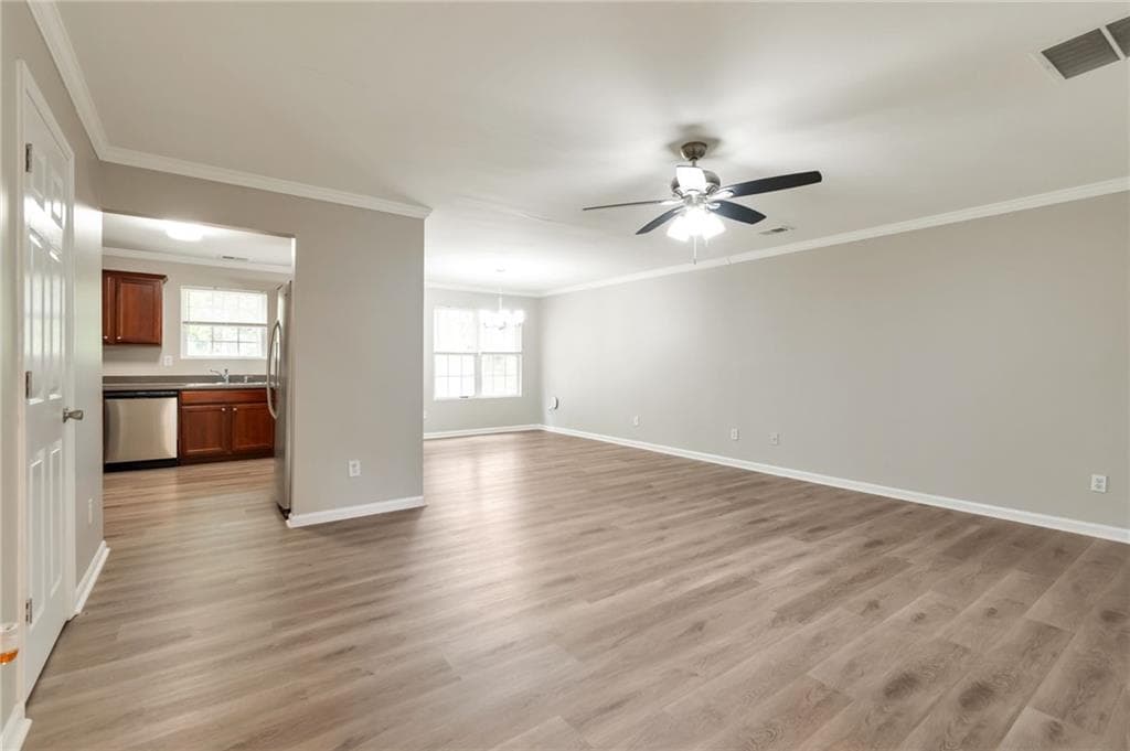 3 bedroom, 3 bathroom, 1,692 sq ft single family residence for sale at 175 Fern Crest Drive, Lawrenceville, GA 30046 — photo 6