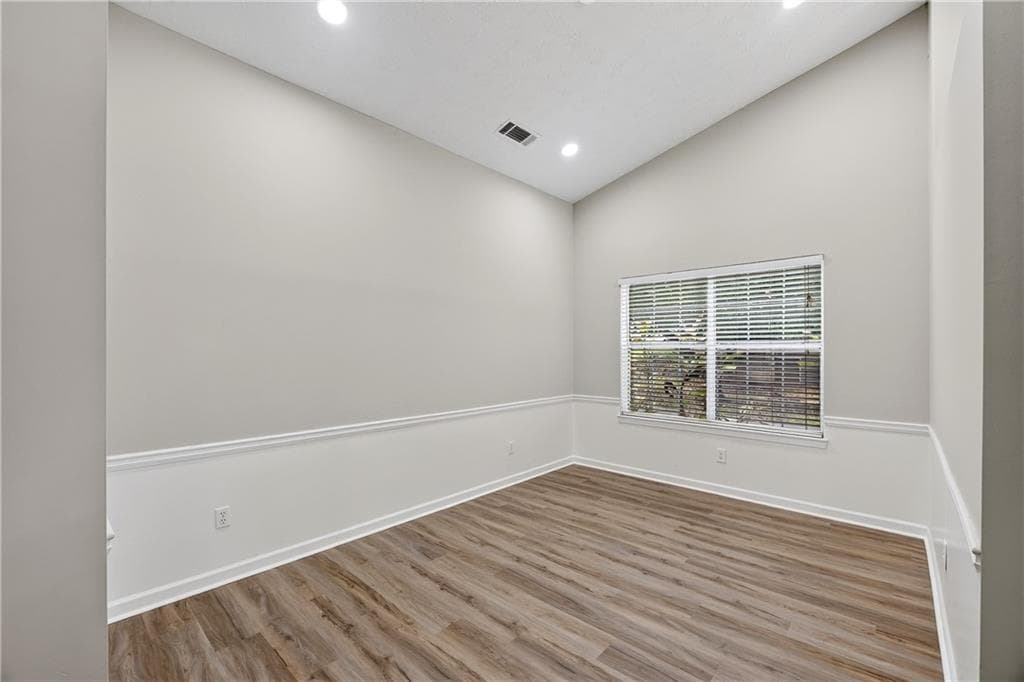 4 bedroom, 2 bathroom, 2,272 sq ft single family residence for sale at 2730 Angel Oak Circle, Dacula, GA 30019 — photo 9