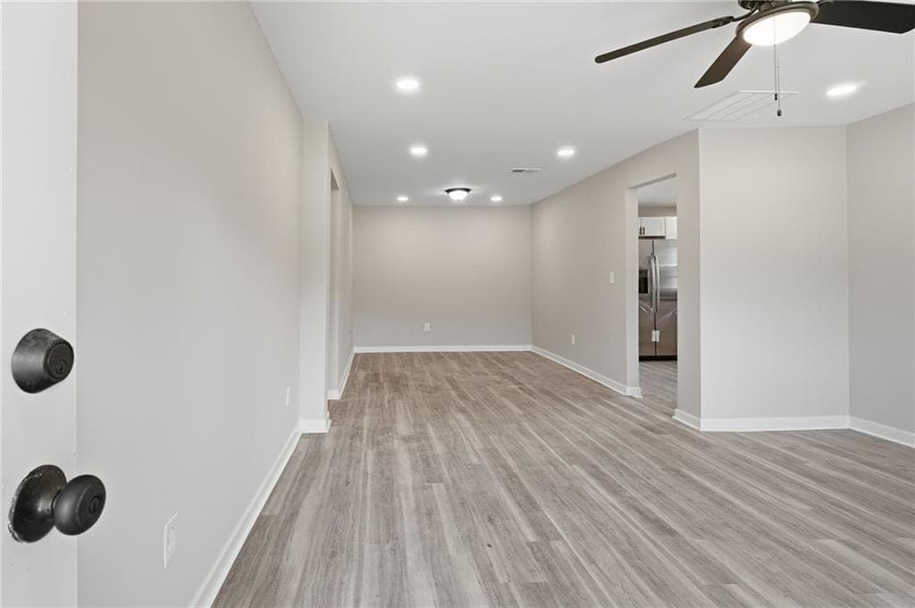 3 bedroom, 1 bathroom, 1,060 sq ft single family residence for sale at 1061 Highway 3 N, Hampton, GA 30228 — photo 7