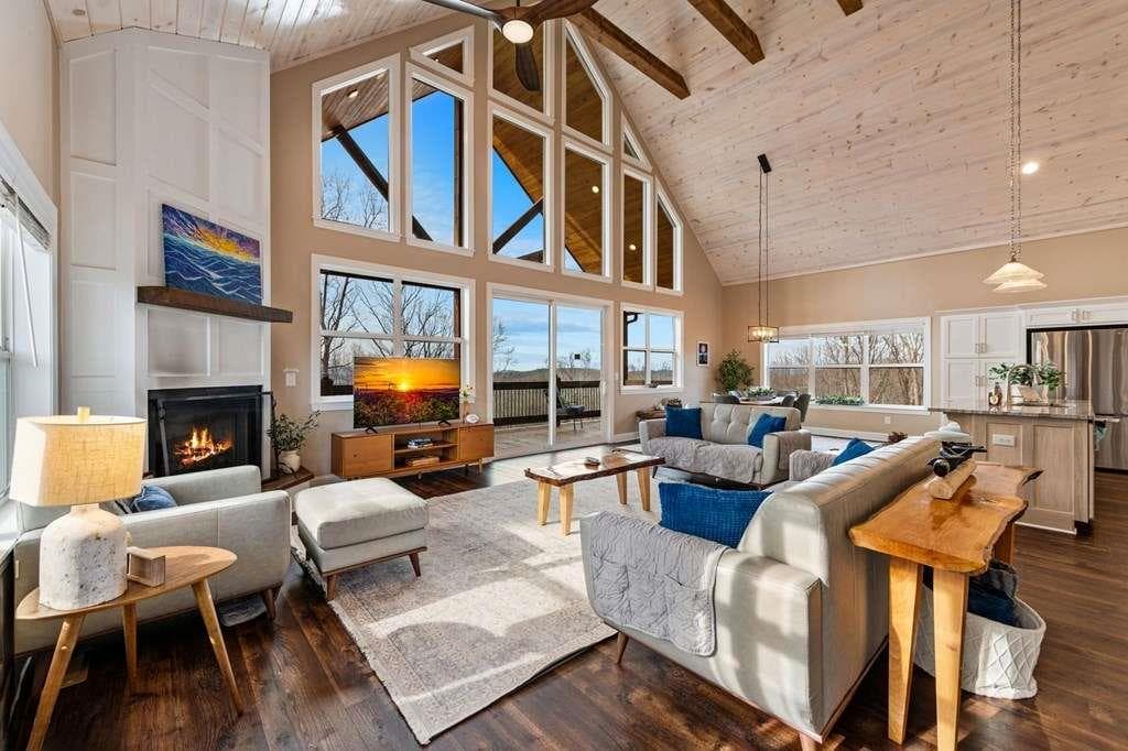 3 bedroom, 2 bathroom, 2,900 sq ft single family residence for sale at 1016 Twisted Oak Road, Talking Rock, GA 30175 — photo 6