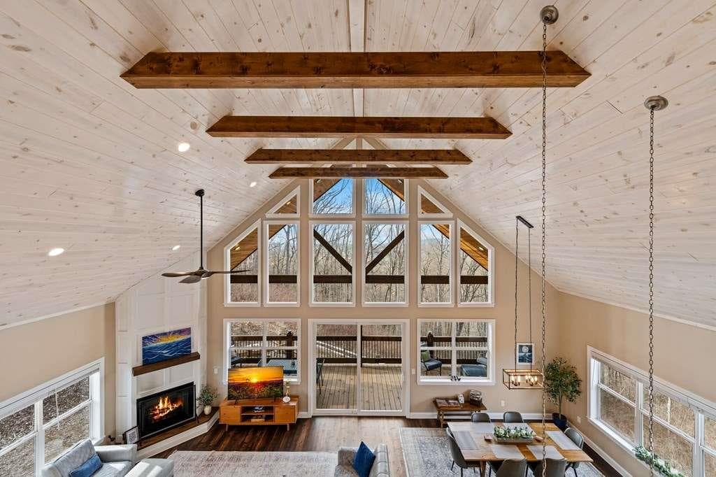 3 bedroom, 2 bathroom, 2,900 sq ft single family residence for sale at 1016 Twisted Oak Road, Talking Rock, GA 30175 — photo 7