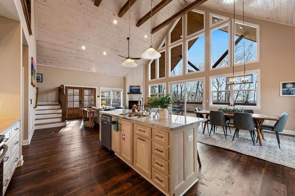 3 bedroom, 2 bathroom, 2,900 sq ft single family residence for sale at 1016 Twisted Oak Road, Talking Rock, GA 30175 — photo 8
