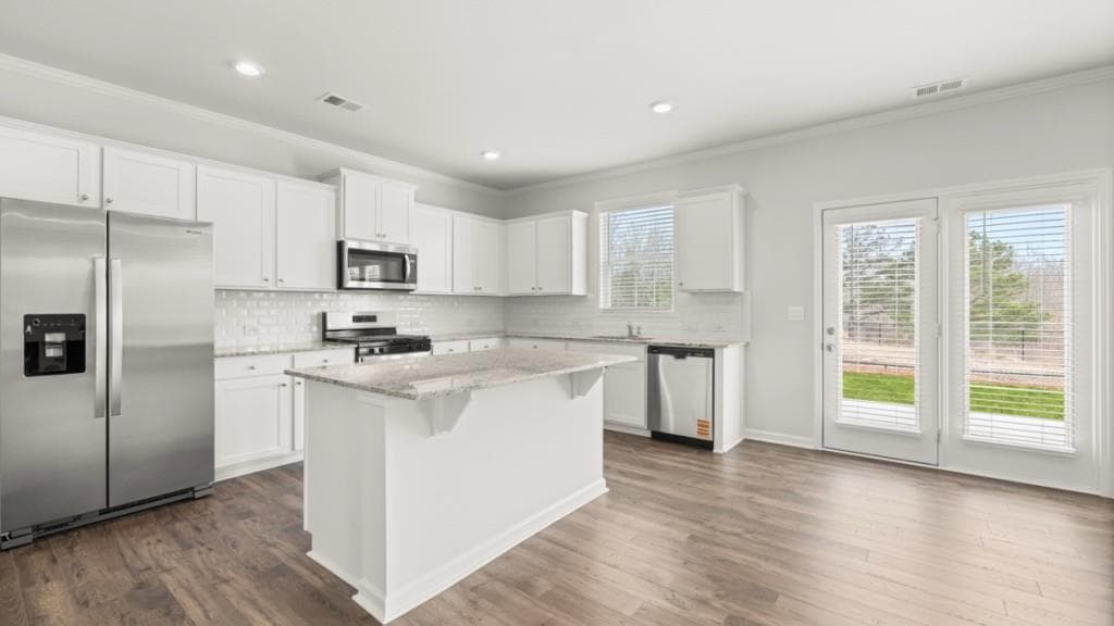 4 bedroom, 3 bathroom, 2,804 sq ft single family residence for sale at 471 Thompson Drive, Dallas, GA 30132 — photo 7