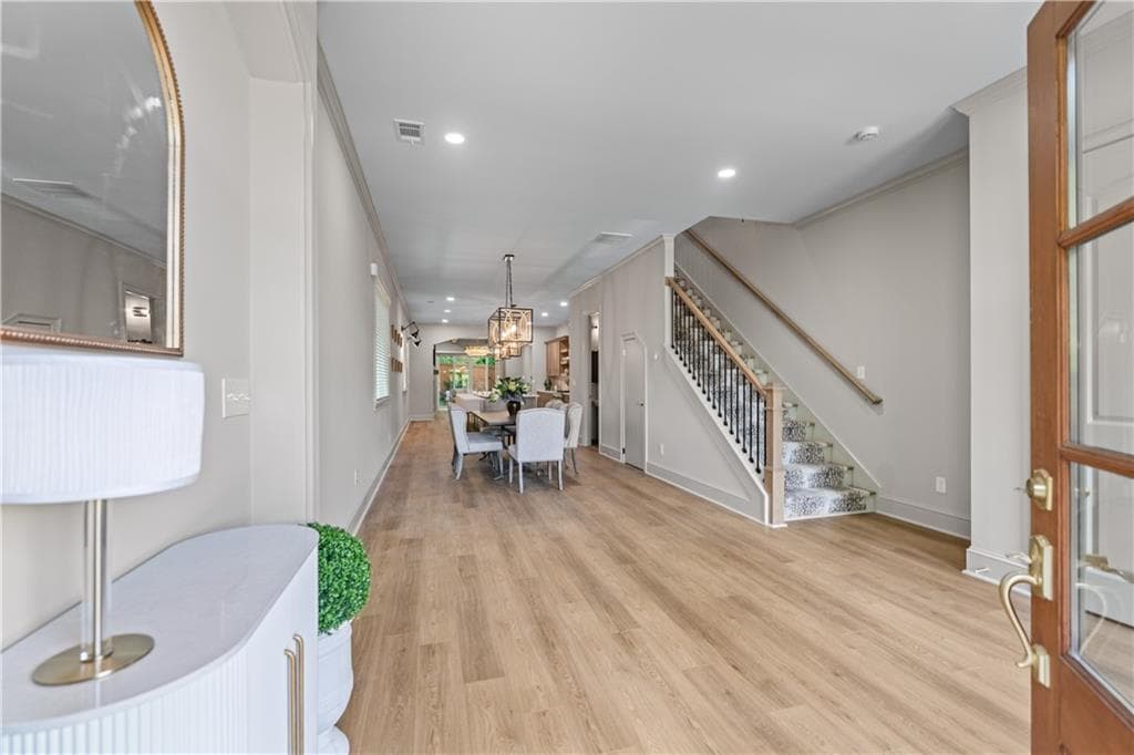 3 bedroom, 3 bathroom, 2,500 sq ft townhouse for sale at 722 Lakeview Avenue A, Atlanta, GA 30308 — photo 5