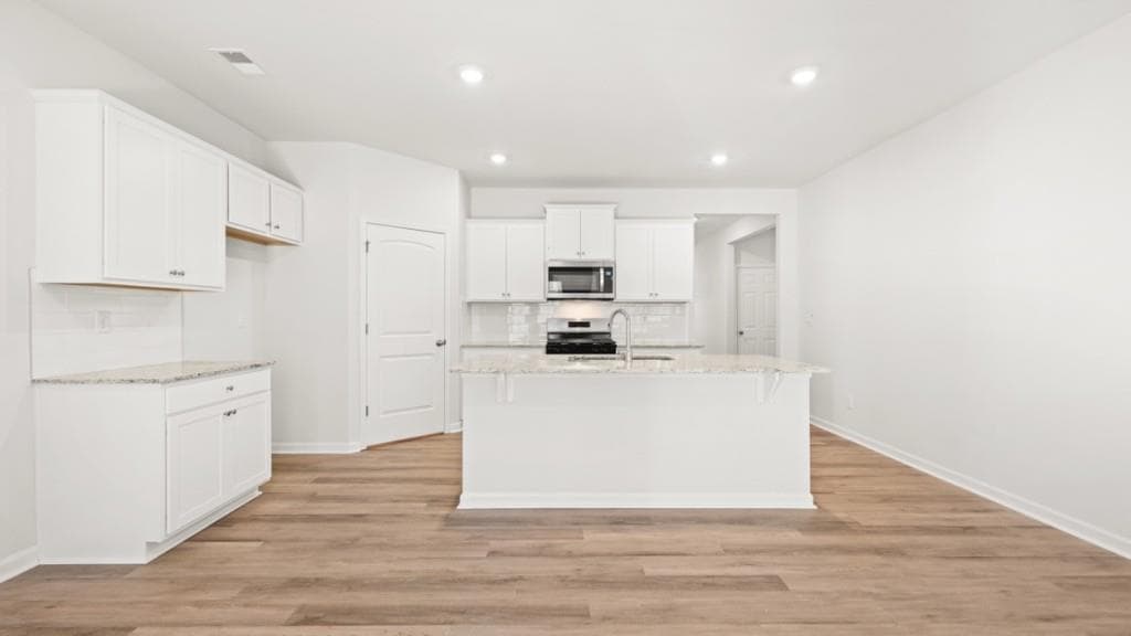 4 bedroom, 2 bathroom, 1,774 sq ft single family residence for sale at 6067 Airedale Drive, Union City, GA 30291 — photo 10