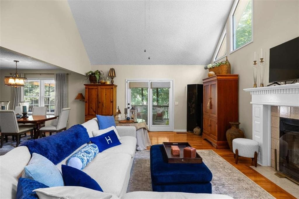 3 bedroom, 3 bathroom, 2,214 sq ft single family residence for sale at 292 Foggy Bottom Drive, Carrollton, GA 30116 — photo 5