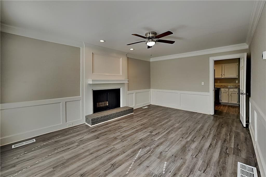 3 bedroom, 3 bathroom, 1,946 sq ft single family residence for rent at 3859 W Clinton Court, Marietta, GA 30062 for $2,640 a month — photo 3