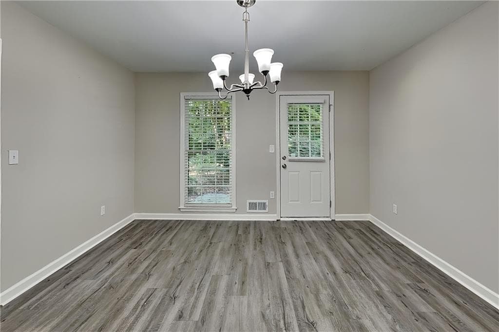3 bedroom, 3 bathroom, 1,946 sq ft single family residence for rent at 3859 W Clinton Court, Marietta, GA 30062 for $2,640 a month — photo 9