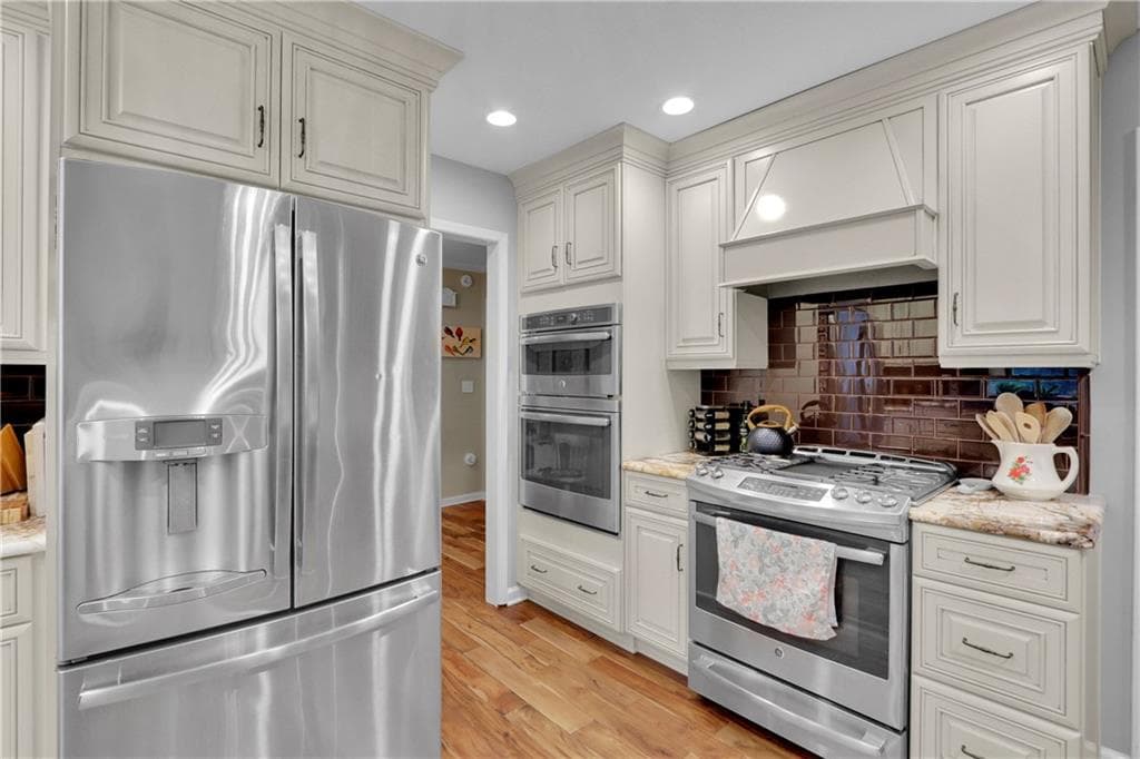 4 bedroom, 3 bathroom, 3,083 sq ft single family residence for sale at 2061 Lullwater Place, Lawrenceville, GA 30043 — photo 8