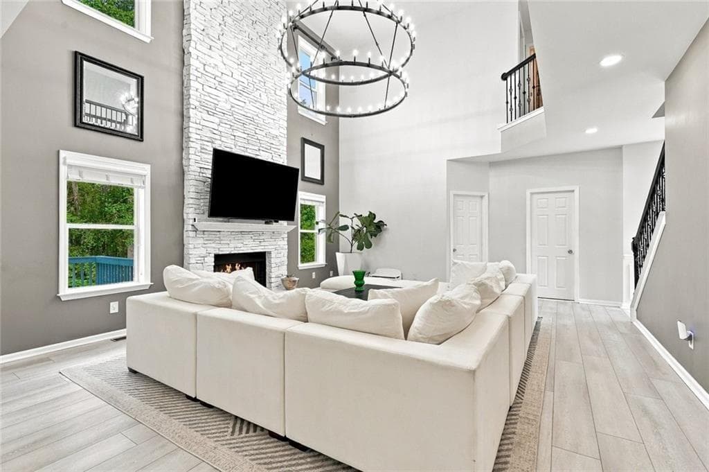 5 bedroom, 5 bathroom, 4,352 sq ft single family residence for sale at 6190 Vista Crossing Way, Cumming, GA 30028 — photo 10